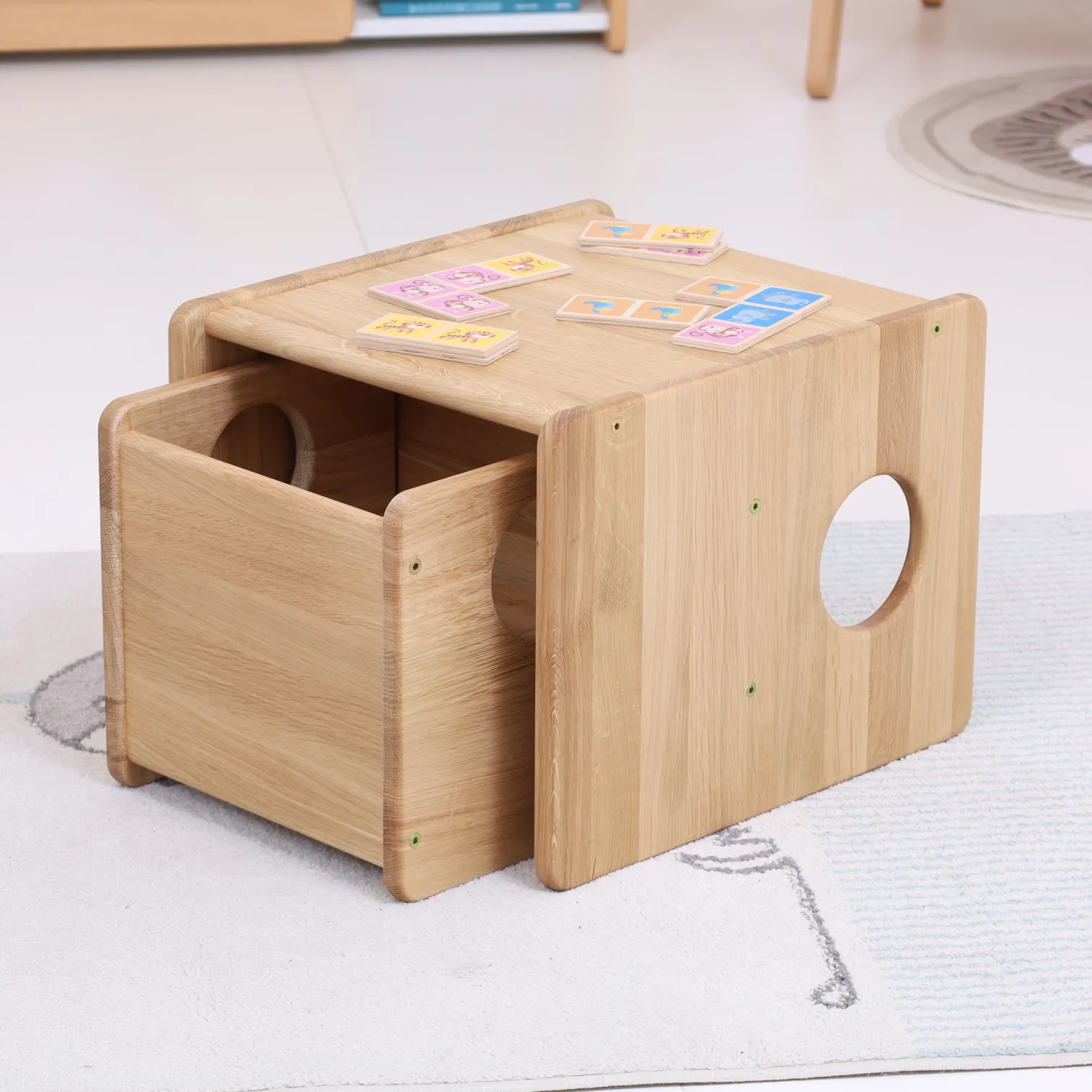 LUXURY OAK COLLECTION ! Little set of cUbe chairs - for 0,5-2,5 years