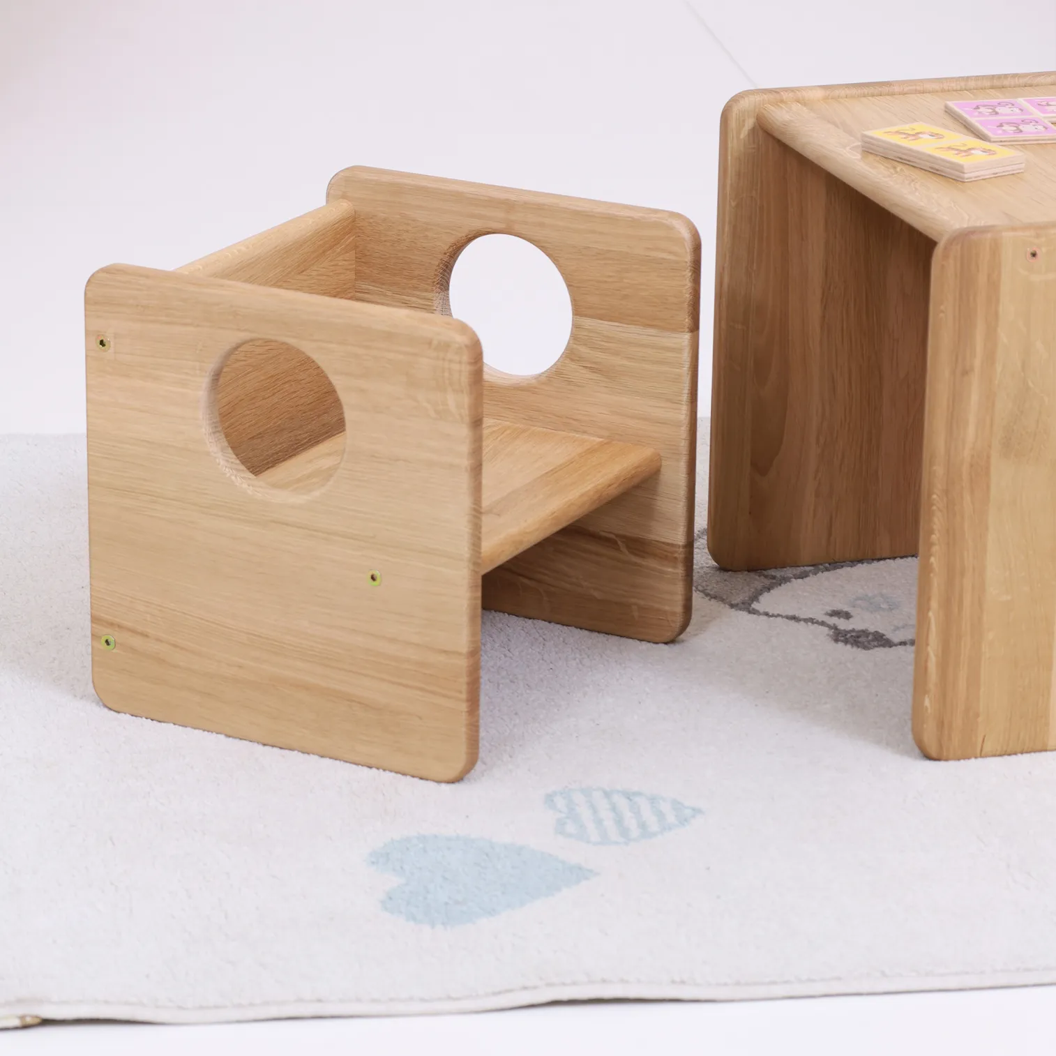 LUXURY OAK COLLECTION ! Little set of cUbe chairs - for 0,5-2,5 years